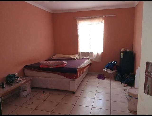 3 BEDROOM HOUSE FOR SALE IN VANDERBIJLPARK CE7